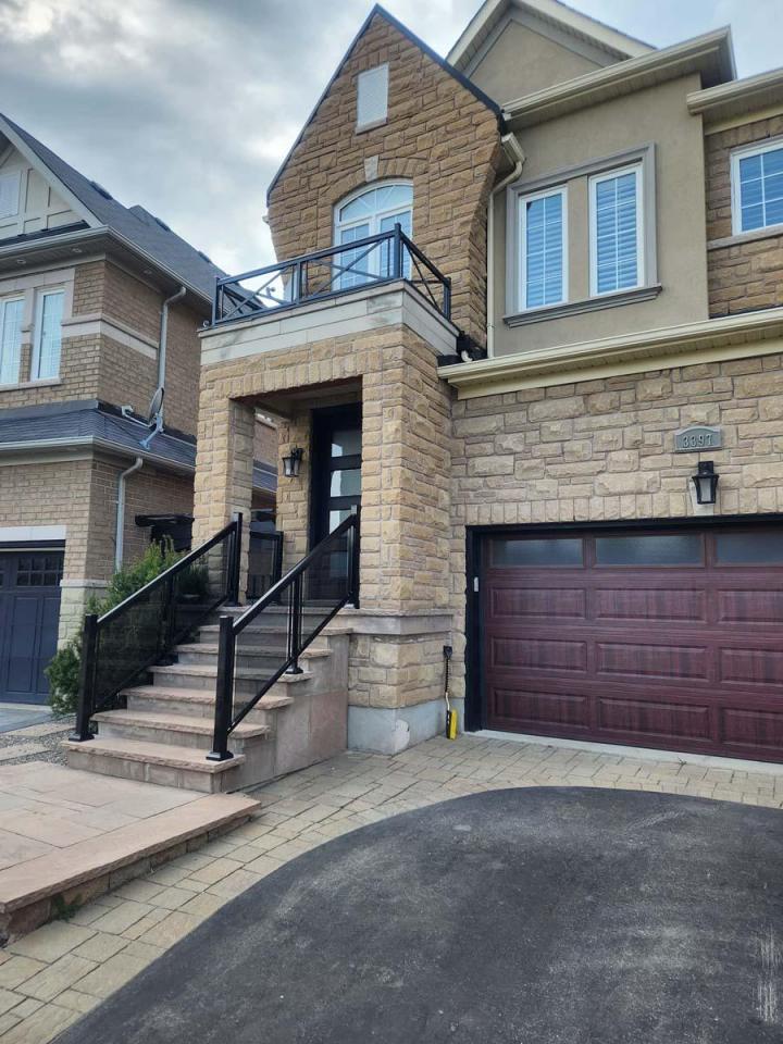 Aluminum Columns Installation Services GTA